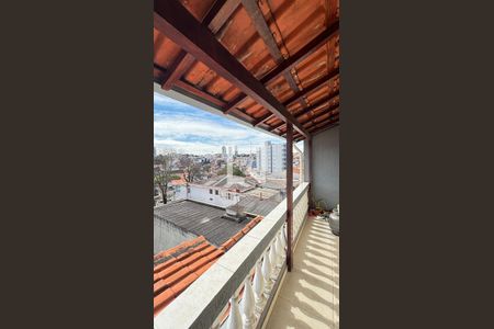 Varanda Cozinha de casa à venda com 3 quartos, 260m² em Vila Curuçá, Santo André