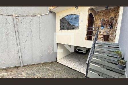 Garagem de casa à venda com 3 quartos, 260m² em Vila Curuçá, Santo André