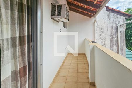 varanda de casa de condomínio para alugar com 2 quartos, 110m² em Tortuga, Guarujá
