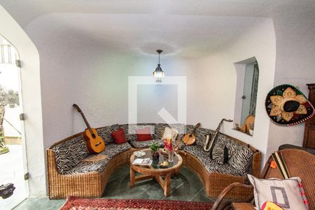 Sala de música de casa à venda com 3 quartos, 250m² em Vila Mariana, São Paulo
