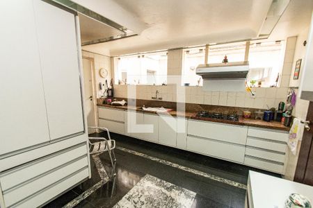 Cozinha de casa à venda com 3 quartos, 250m² em Vila Mariana, São Paulo