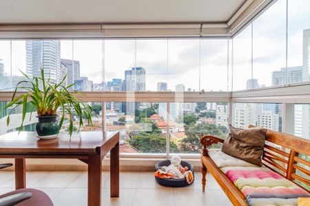 Varanda de apartamento para alugar com 4 quartos, 168m² em Sumarezinho, São Paulo