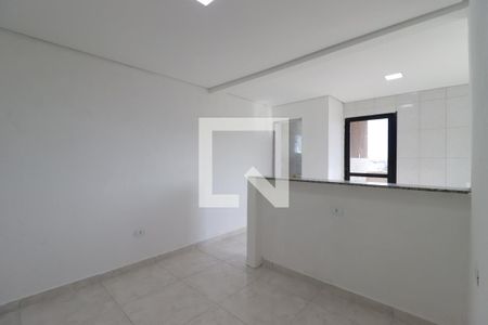 Sala de casa para alugar com 2 quartos, 70m² em Vila Aquilino, Santo André