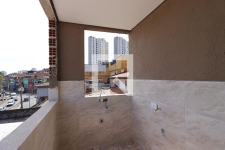 Área de Serviço de casa para alugar com 2 quartos, 70m² em Vila Aquilino, Santo André