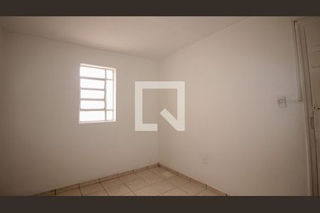 Quarto 2 de casa para alugar com 2 quartos, 100m² em Vila Alpina, São Paulo
