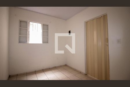 Quarto de casa para alugar com 2 quartos, 100m² em Vila Alpina, São Paulo