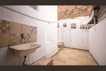 Casa para alugar com 100m², 2 quartos e sem vagaÁrea de Serviço