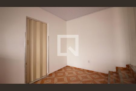 Sala de casa para alugar com 2 quartos, 100m² em Vila Alpina, São Paulo