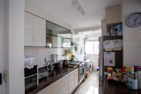 Cozinha de apartamento à venda com 3 quartos, 70m² em Taboão, Diadema