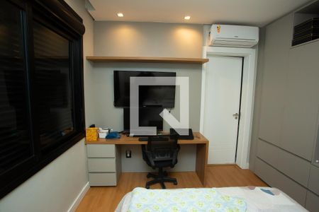 Casa de condomínio à venda com 210m², 4 quartos e 4 vagasSuíte 3