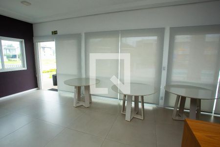 Casa de condomínio à venda com 210m², 4 quartos e 4 vagasÁrea comum - Salão de festas