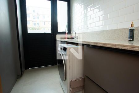 Casa de condomínio à venda com 210m², 4 quartos e 4 vagasÁrea de Serviço