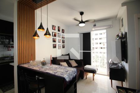 Sala de apartamento à venda com 2 quartos, 53m² em Jacarepaguá, Rio de Janeiro