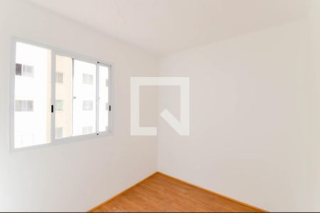 Quarto 2 de apartamento para alugar com 2 quartos, 35m² em Parque Novo Mundo, São Paulo