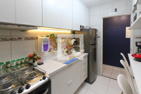 Cozinha de apartamento à venda com 2 quartos, 52m² em Vila Bela, São Paulo