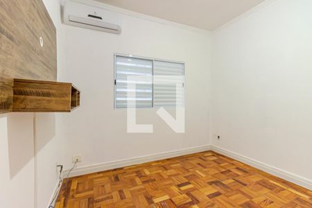 Quarto 1 de casa para alugar com 3 quartos, 100m² em Vila Gertrudes, São Paulo