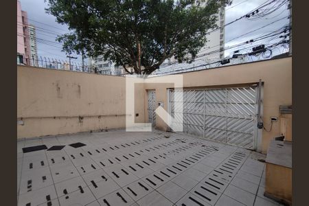 Garagem de casa para alugar com 5 quartos, 440m² em Liberdade, São Paulo