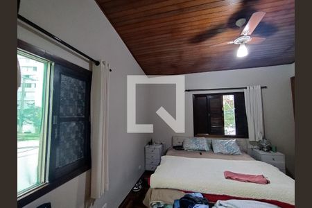 Suíte de casa para alugar com 5 quartos, 440m² em Liberdade, São Paulo