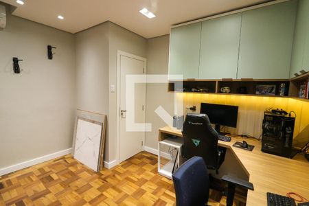 Quarto de apartamento à venda com 2 quartos, 80m² em Partenon, Porto Alegre