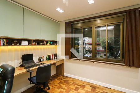 Quarto de apartamento à venda com 2 quartos, 80m² em Partenon, Porto Alegre