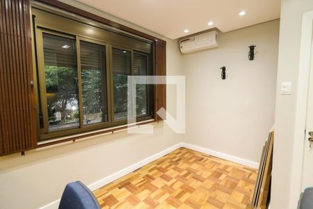 Quarto de apartamento à venda com 2 quartos, 80m² em Partenon, Porto Alegre