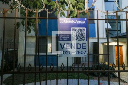Plaquinha de apartamento à venda com 2 quartos, 80m² em Partenon, Porto Alegre