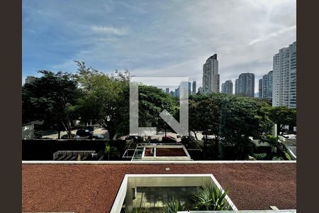 Vista de apartamento à venda com 4 quartos, 175m² em Vila Cordeiro, São Paulo