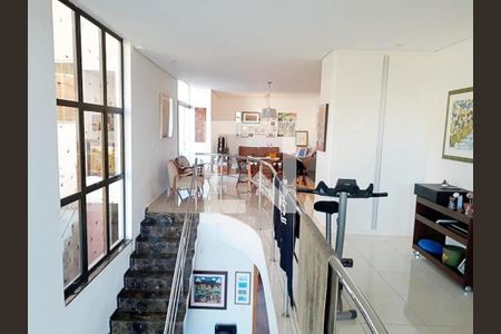 Apartamento à venda com 3 quartos, 280m² em Santa Lúcia, Belo Horizonte