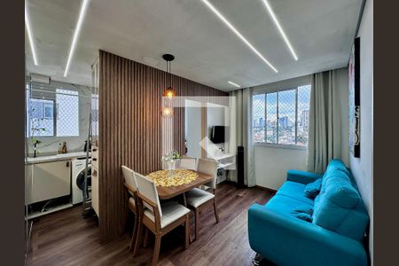 Sala de apartamento à venda com 2 quartos, 34m² em Santo Amaro, São Paulo