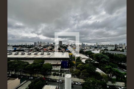 Vista de apartamento à venda com 2 quartos, 34m² em Santo Amaro, São Paulo