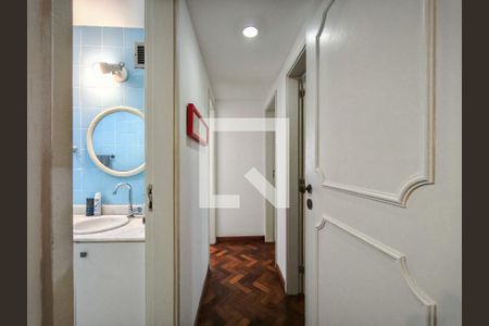 Corredor de apartamento à venda com 3 quartos, 96m² em Tijuca, Rio de Janeiro