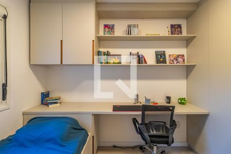 Quarto 1 de apartamento à venda com 2 quartos, 70m² em Jardim Tupanci, Barueri