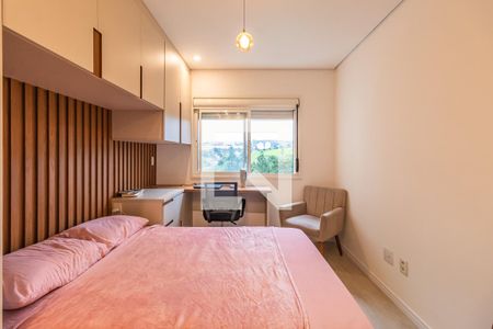 Suíte de apartamento à venda com 2 quartos, 70m² em Jardim Tupanci, Barueri