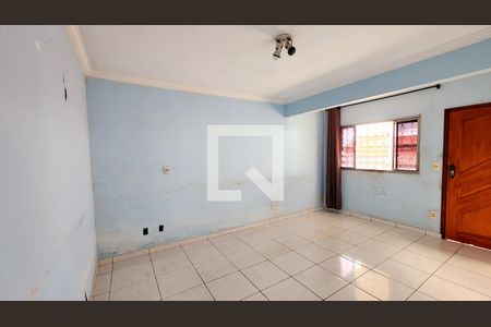 Sala de casa à venda com 3 quartos, 280m² em Parque Brasilia, Jundiaí