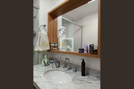 Banheiro da Suíte 2 de apartamento à venda com 2 quartos, 77m² em Vila Madalena, São Paulo