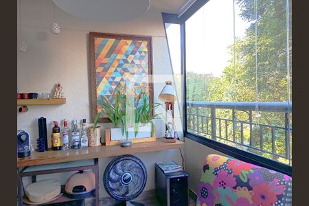 Varanda da Sala de apartamento à venda com 2 quartos, 77m² em Vila Madalena, São Paulo
