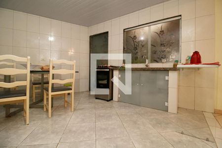 Cozinha de casa à venda com 2 quartos, 180m² em Vila Nova Galvão, São Paulo