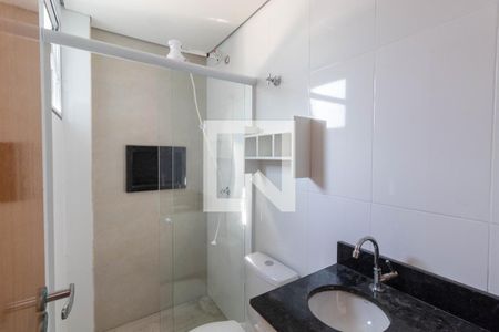 Banheiro de apartamento para alugar com 1 quarto, 28m² em Vila Matilde, São Paulo