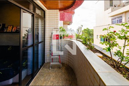 Varanda de apartamento à venda com 3 quartos, 213m² em Buritis, Belo Horizonte