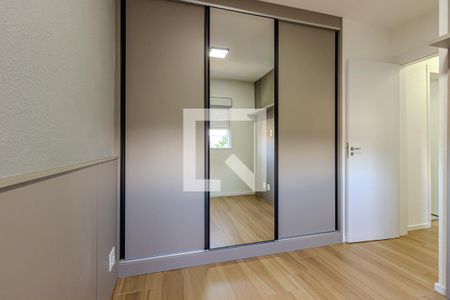 Quarto 1 de apartamento à venda com 2 quartos, 37m² em Jardim São Luís, São Paulo