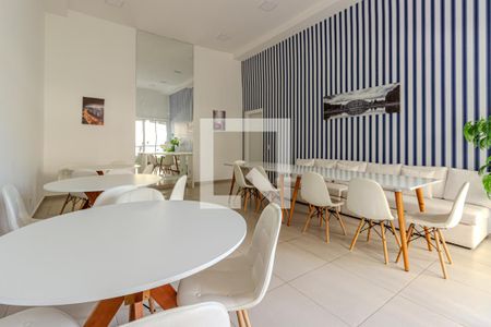 Apartamento à venda com 37m², 2 quartos e sem vagaÁrea comum - Salão de festas