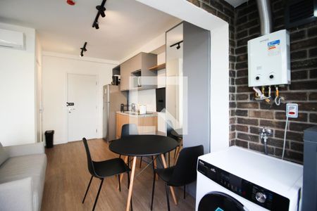 Studio de kitnet/studio para alugar com 1 quarto, 27m² em Indianópolis, São Paulo