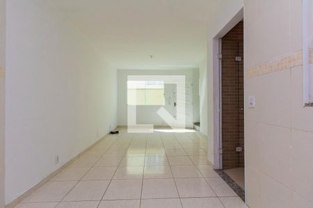 Sala/Cozinha de casa à venda com 2 quartos, 72m² em Vila Ré, São Paulo