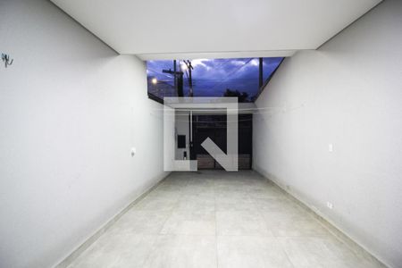 Garagem de casa à venda com 3 quartos, 140m² em Jardim Juá, São Paulo