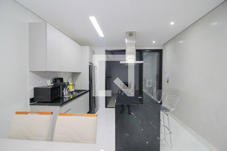 Cozinha de casa à venda com 3 quartos, 140m² em Jardim Juá, São Paulo