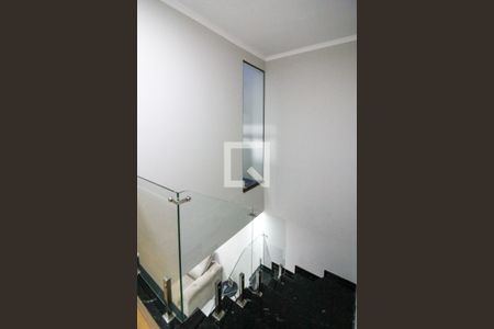 Corredor de casa à venda com 3 quartos, 140m² em Jardim Juá, São Paulo