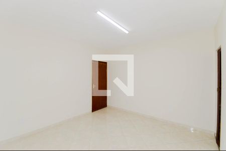 Suíte de casa para alugar com 2 quartos, 190m² em Jardim Presidente Dutra, Guarulhos