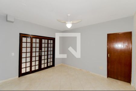 Sala de casa para alugar com 2 quartos, 190m² em Jardim Presidente Dutra, Guarulhos