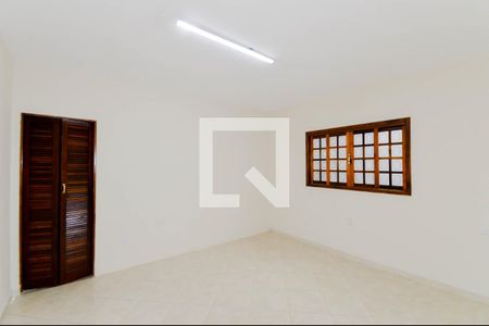 Suíte de casa para alugar com 2 quartos, 190m² em Jardim Presidente Dutra, Guarulhos