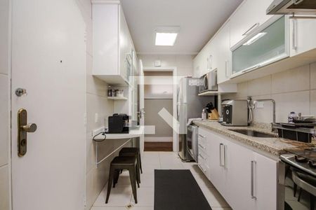 Apartamento à venda com 2 quartos, 110m² em Santa Cecilia, São Paulo